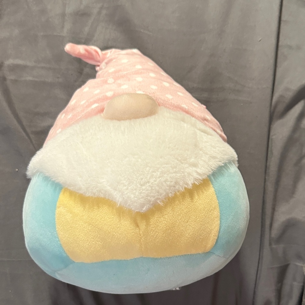 Squishmallows Pink and Blue and Yellow and White Gnome 9" (Poppy)